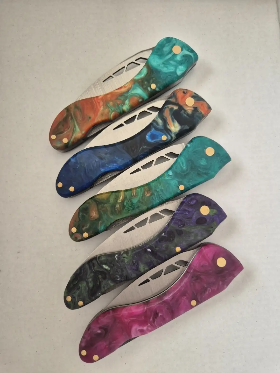 Celestial Çakı – Gökyüzünün Işığı