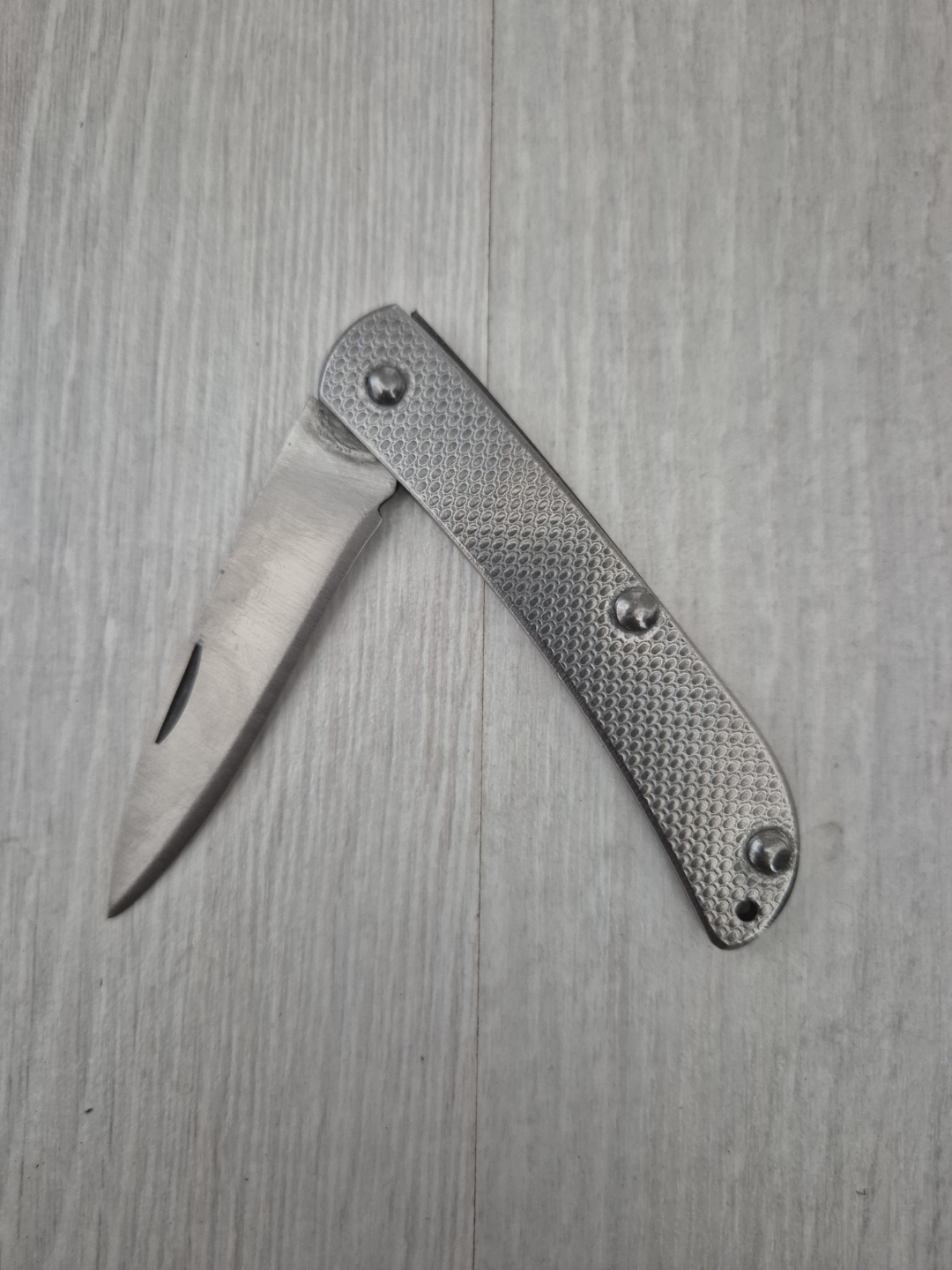 Metal küçük 