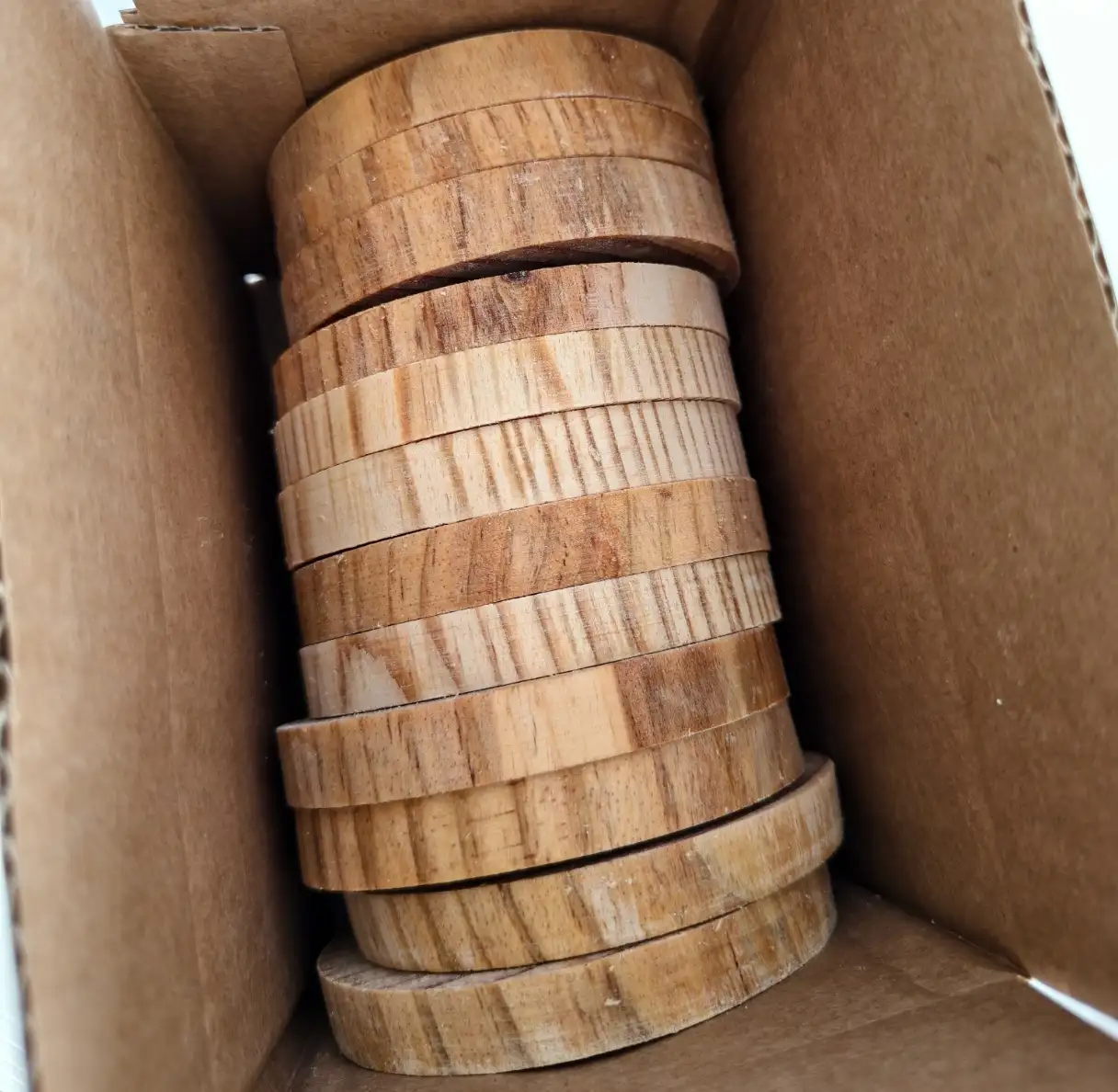 Çıra Kokulu Ahşap Oyun Diski & Kare Blok Seti – Kıymıksız – Ekolojik – 12’li